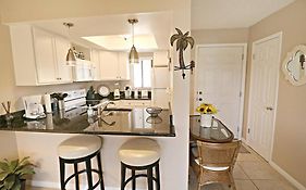Beach Side Complex B23 1 Bed 1 Bath W/Heated Pool